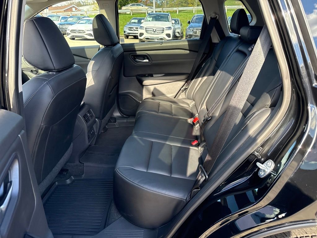 Certified 2024 Nissan Rogue SL w/ SL Premium Package image 27