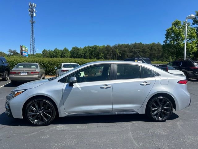 Used 2025 Toyota Corolla SE FWD image 11