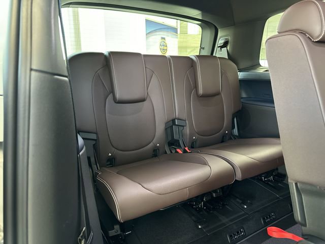 New 2025 Volkswagen ID. Buzz Pro S image 19