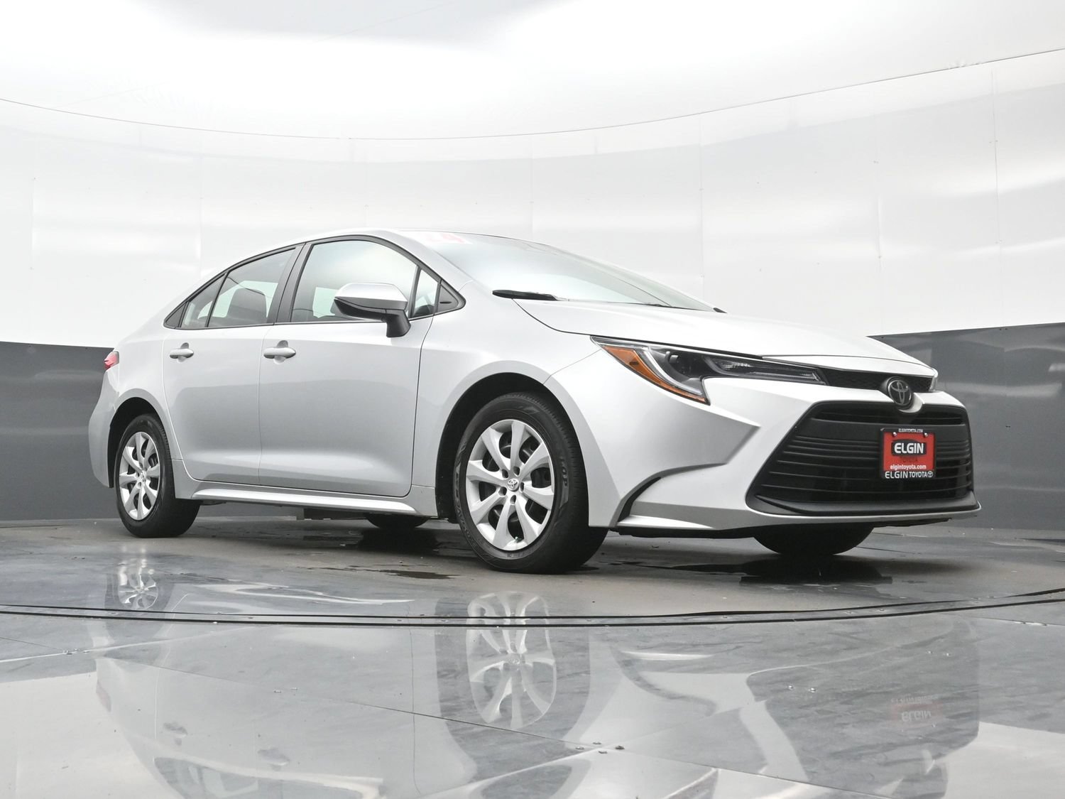 Used 2024 Toyota Corolla LE FWD image 23