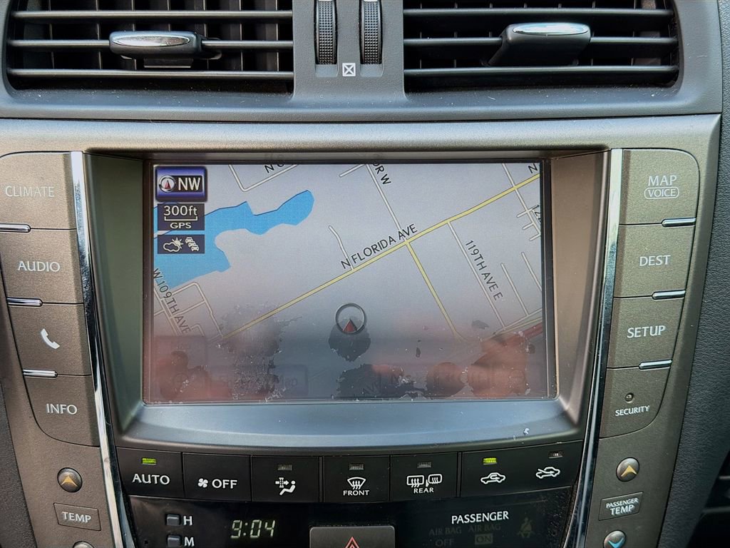 Used 2015 Lexus IS 250C w/ Luxury Package image 30