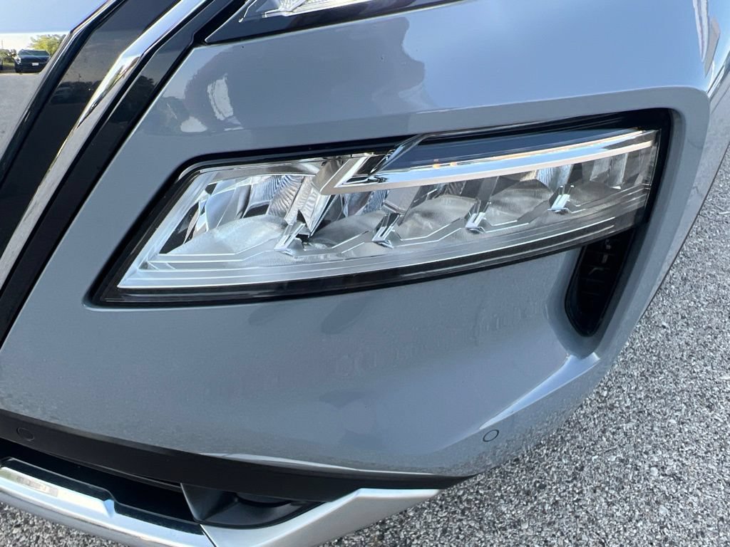 Certified 2023 Nissan Rogue Platinum w/ Platinum Premium Package AWD/4WD image 31