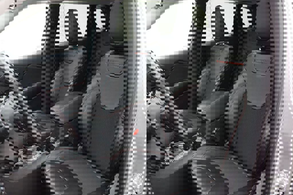 Used 2021 Jeep Cherokee Trailhawk w/ Sun, Sound & Nav Group image 16