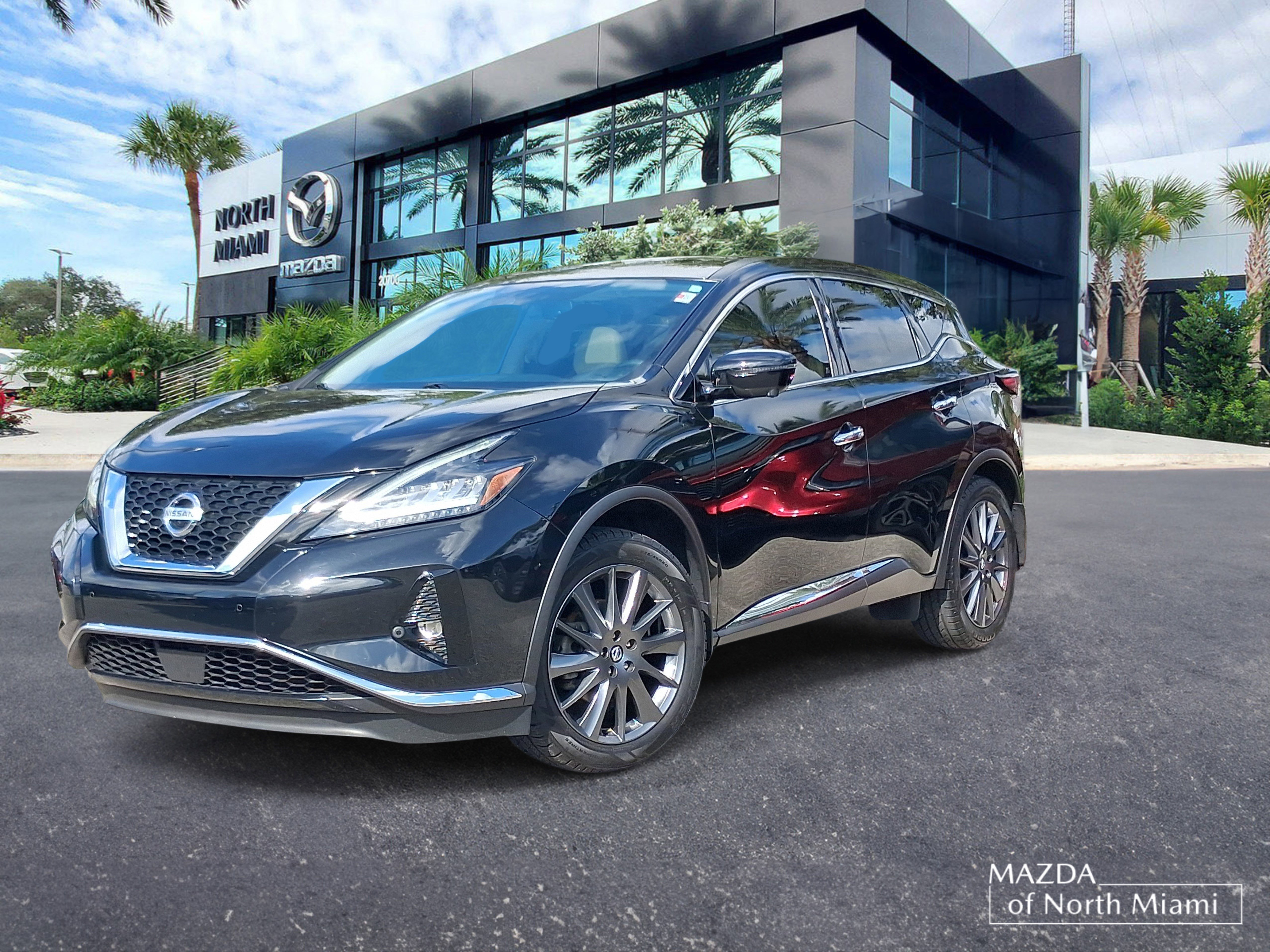 Used 2021 Nissan Murano SV w/ SV Special Edition Package FWD image 1
