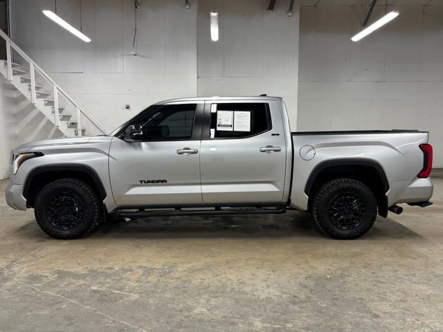 Used 2025 Toyota Tundra SR5 w/ SR5 Premium Package AWD/4WD image 3