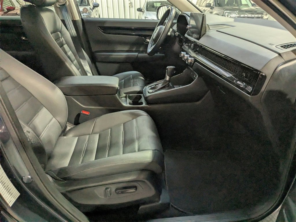 Used 2025 Honda CR-V EX-L image 33