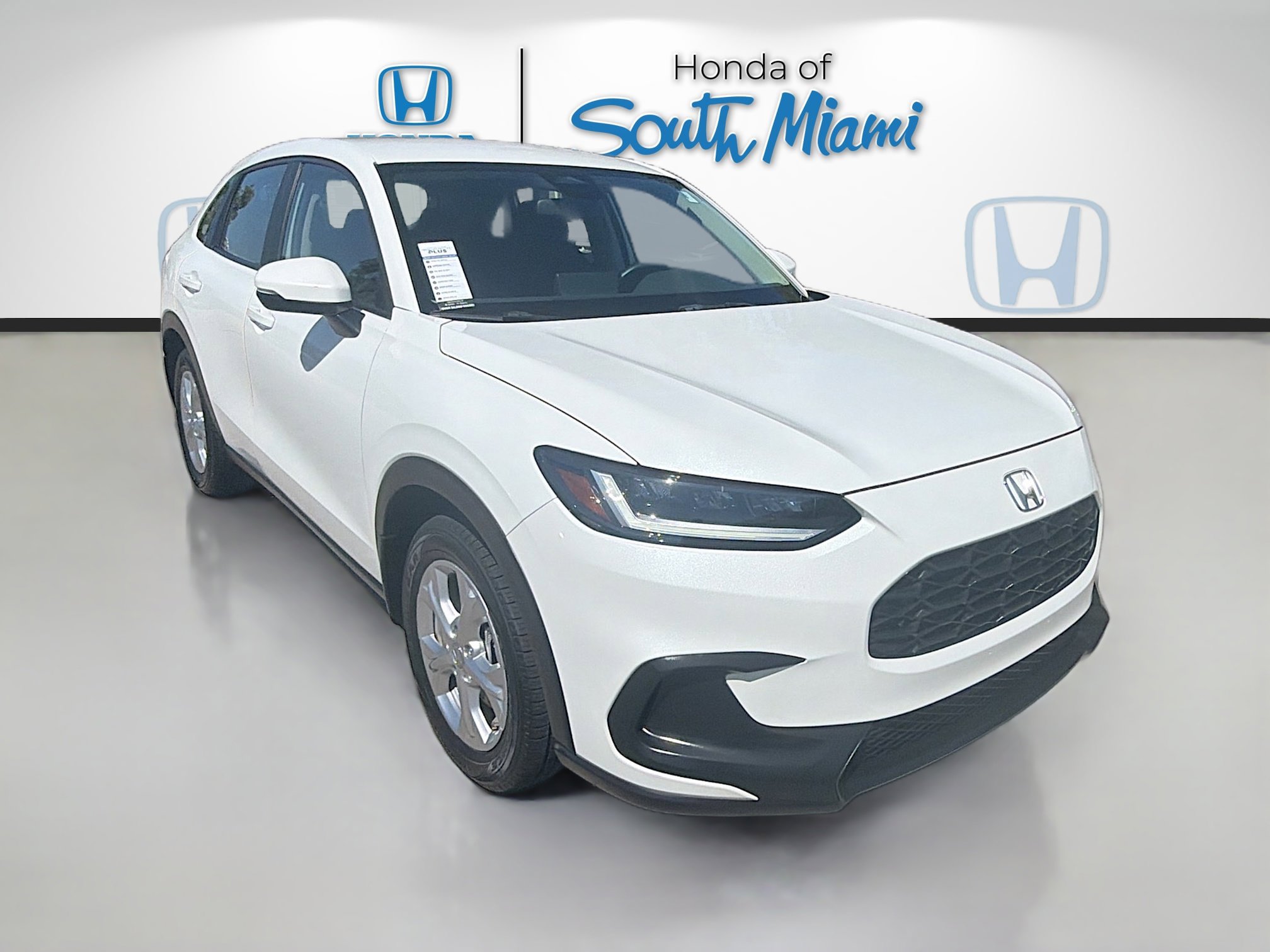 Certified 2024 Honda HR-V LX image 1