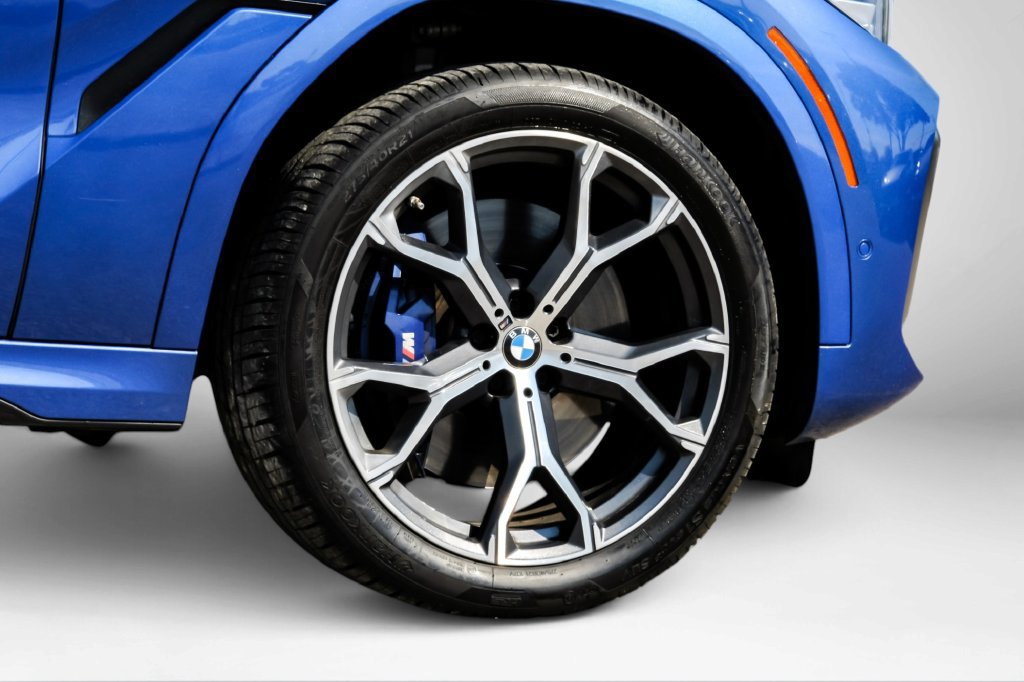 Used 2020 BMW X6 M50i w/ Premium Package AWD/4WD image 67