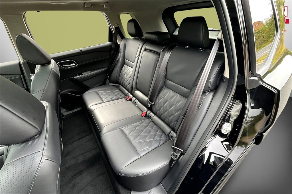 New 2026 Nissan Rogue Platinum image 28