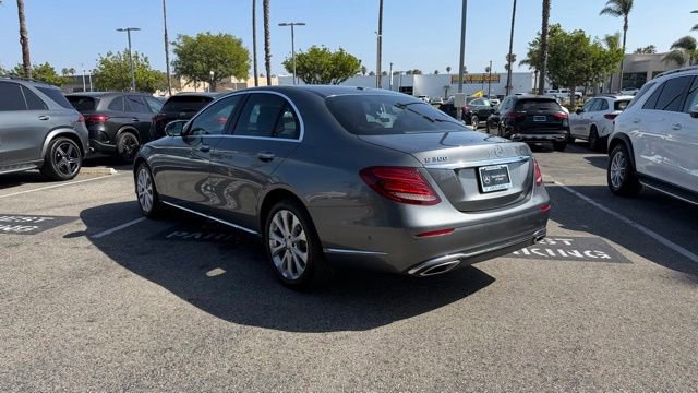 Used 2017 Mercedes-Benz E 300 image 11