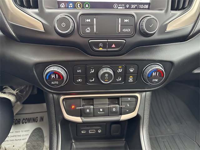 Used 2022 GMC Terrain Denali w/ Denali Premium Package image 17