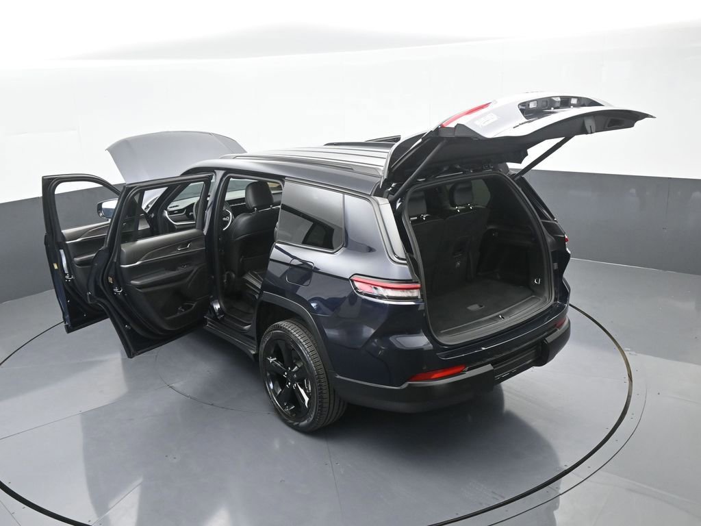 Used 2024 Jeep Grand Cherokee L Limited w/ Black Appearance Package image 68