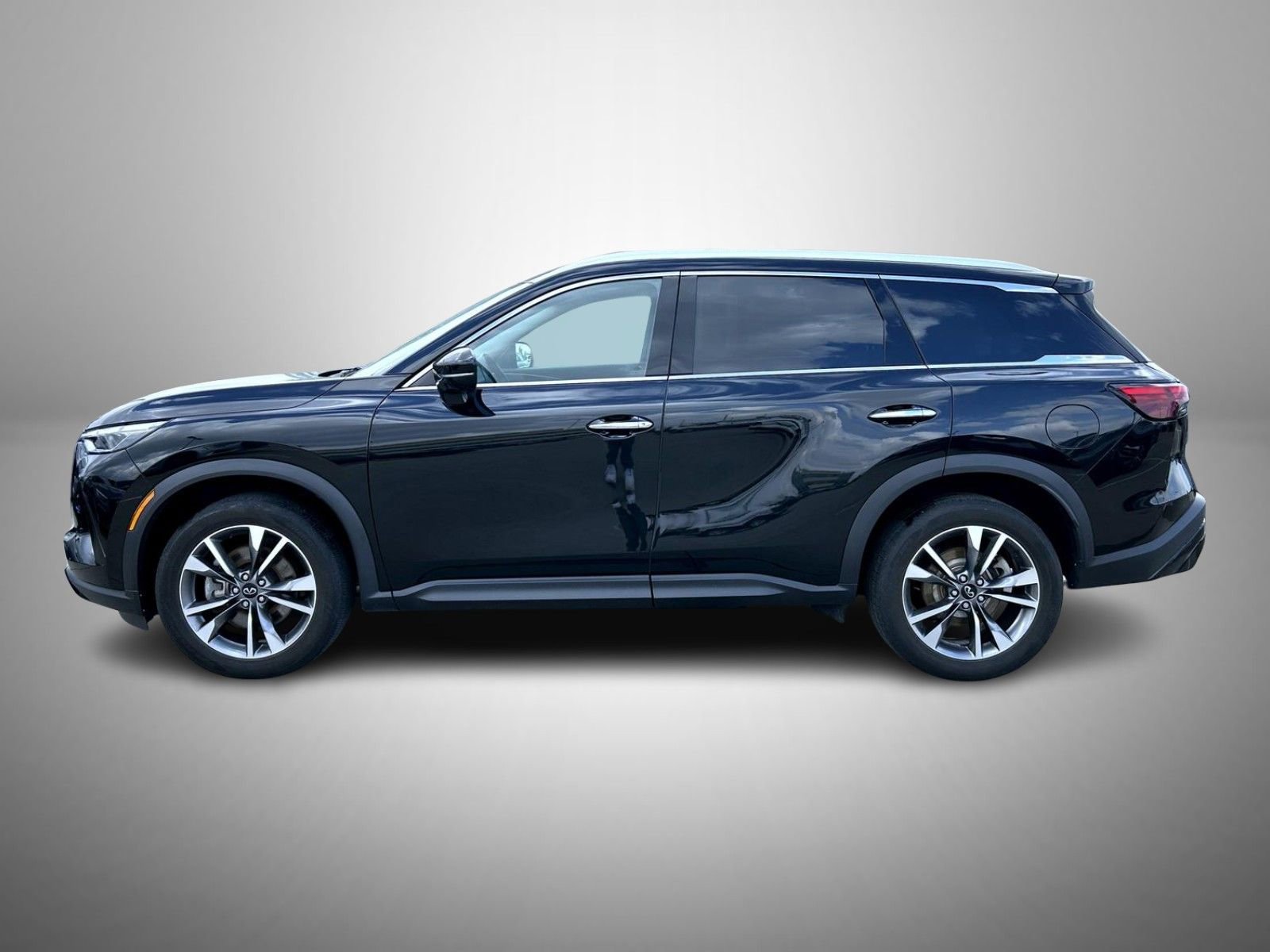 Used 2023 INFINITI QX60 Luxe image 8