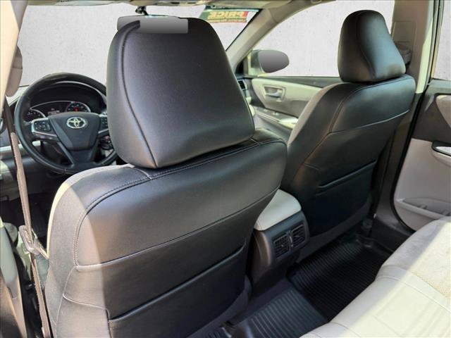 Used 2015 Toyota Camry XSE w/ Moonroof Package FWD image 16