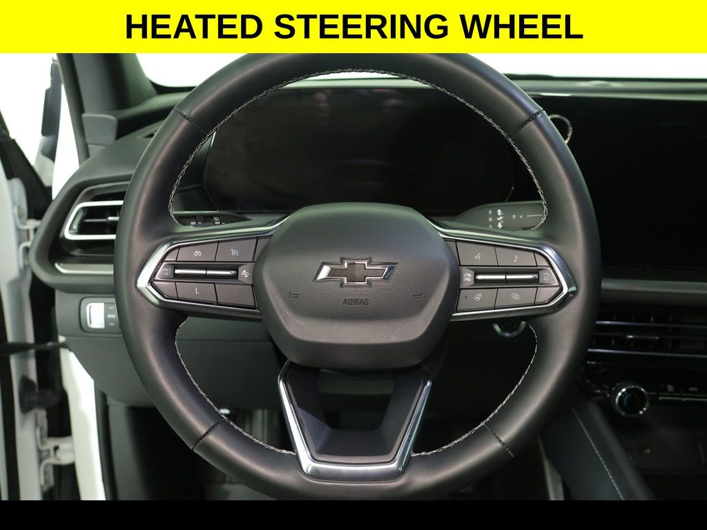 Used 2024 Chevrolet Traverse LS w/ Midnight/Sport Edition FWD image 6