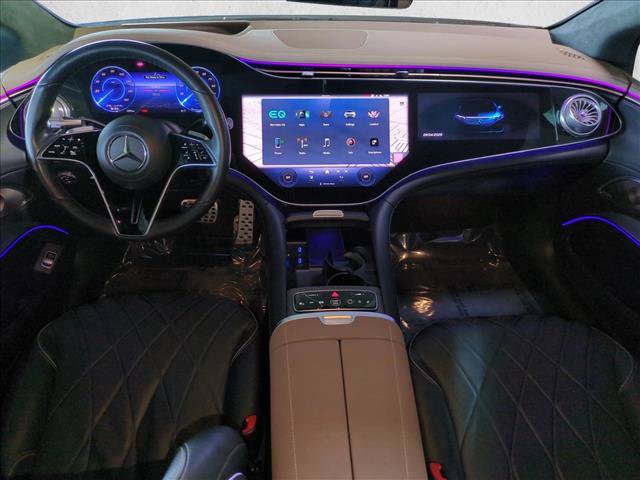 Certified 2023 Mercedes-Benz EQS 580 4MATIC Sedan image 18