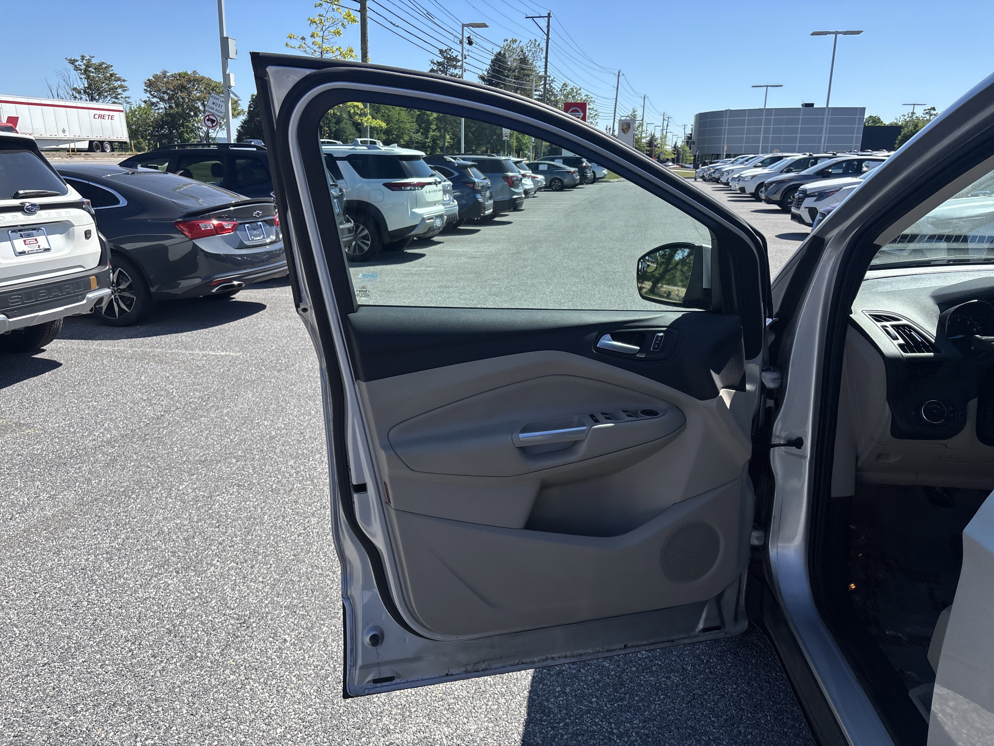 Used 2014 Ford Escape SE FWD image 23