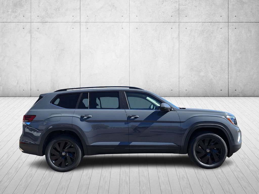 New 2026 Volkswagen Atlas SE image 4