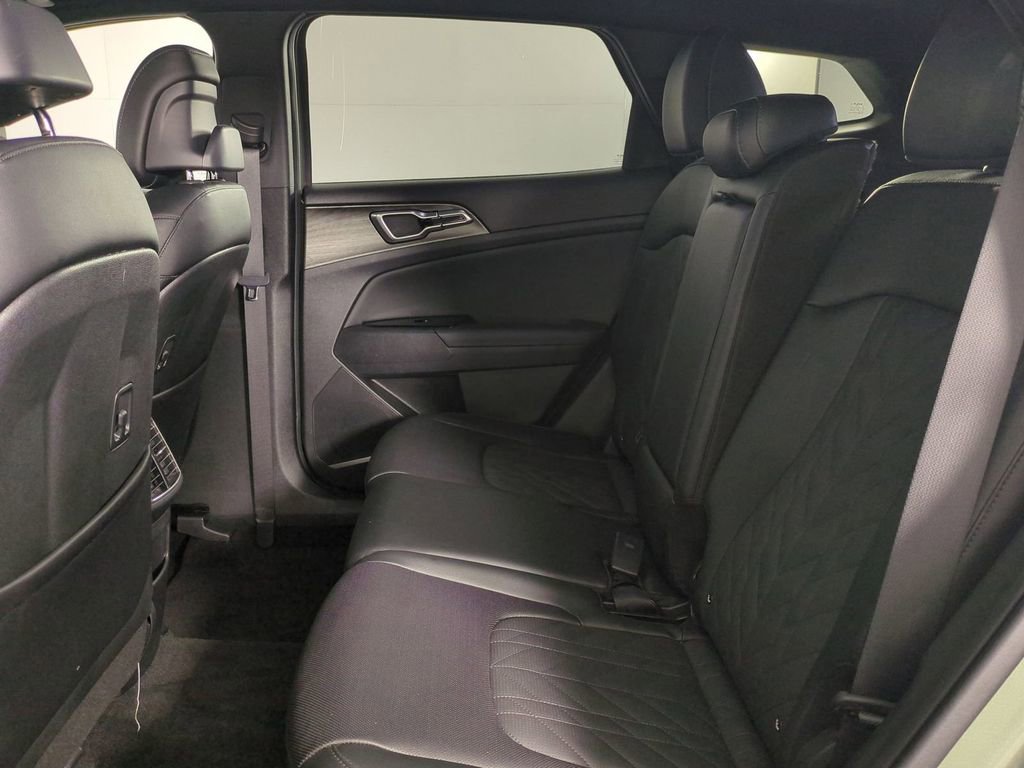 Used 2025 Kia Sportage X-Line w/ Premium Package image 16