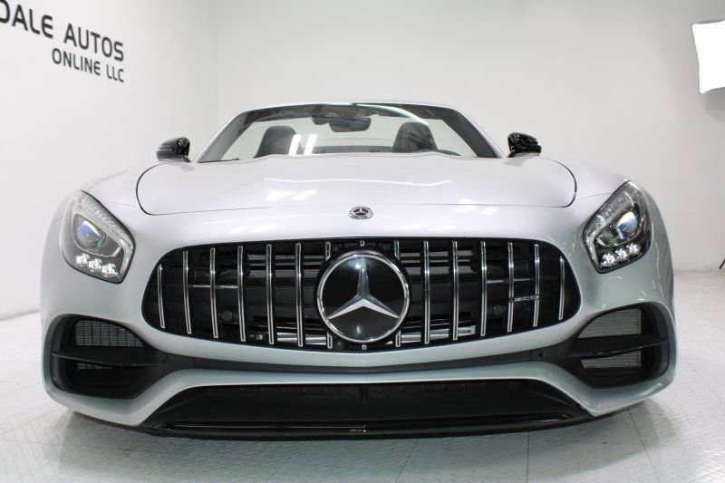 Used 2019 Mercedes-Benz AMG GT Roadster image 11
