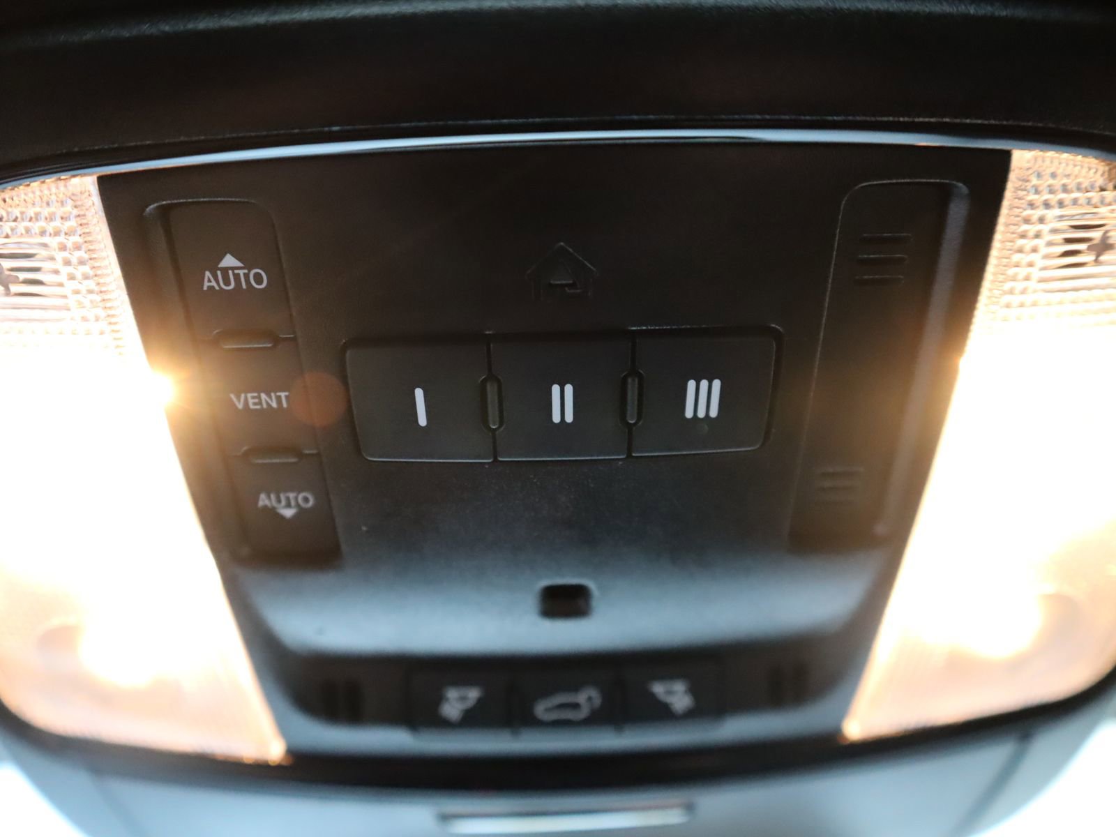 Used 2025 Dodge Durango GT image 49