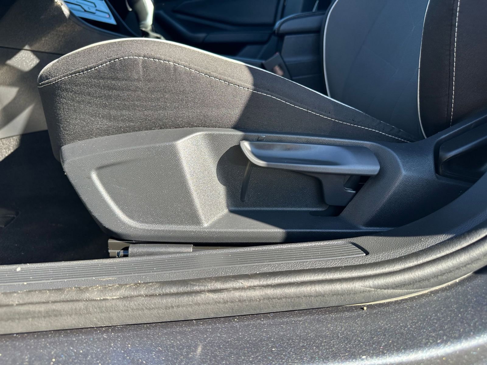 Used 2025 Volkswagen Jetta Sport image 22