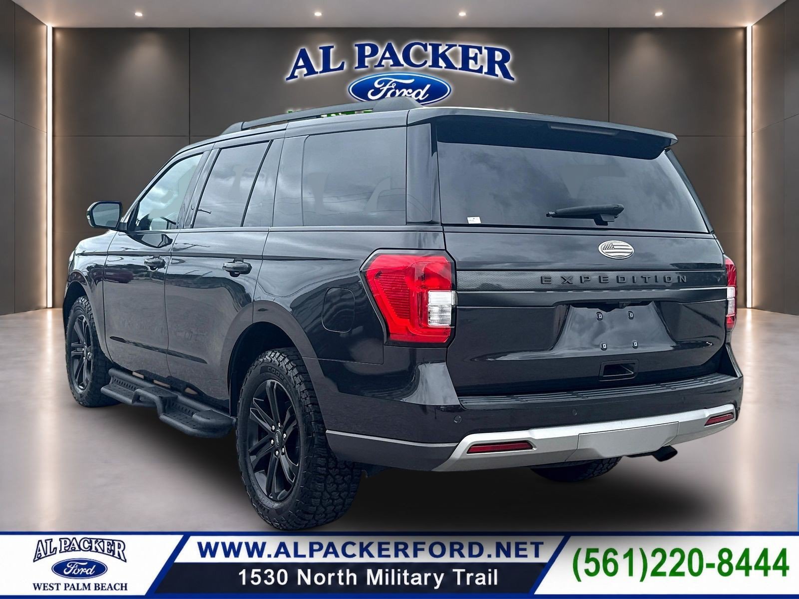 Certified 2023 Ford Expedition XLT RWD image 9