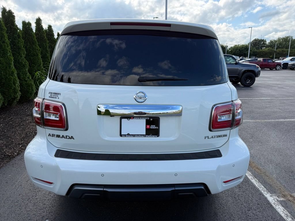 Used 2019 Nissan Armada Platinum w/ Captain's Chairs Package RWD image 3