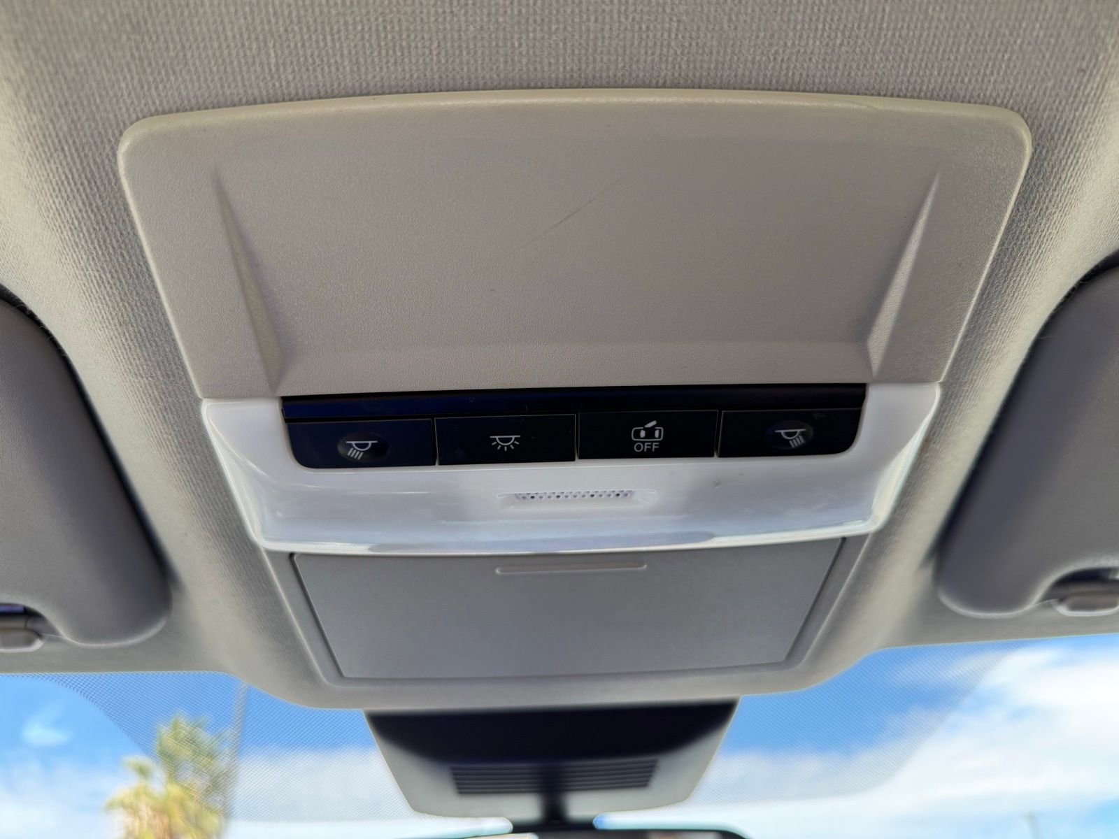 Used 2022 Nissan Sentra SV image 18