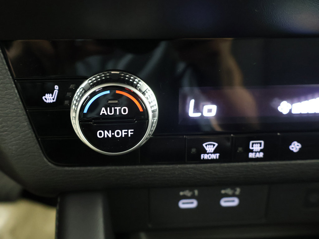 New 2026 Mitsubishi Outlander SE FWD image 50