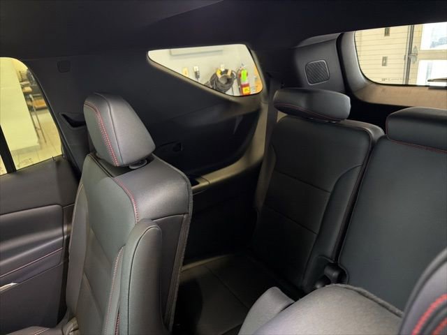 New 2026 Chevrolet Traverse Z71 w/ Enhanced Driving Package image 25