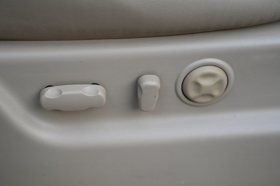 Used 2014 Cadillac Escalade Premium AWD/4WD image 15