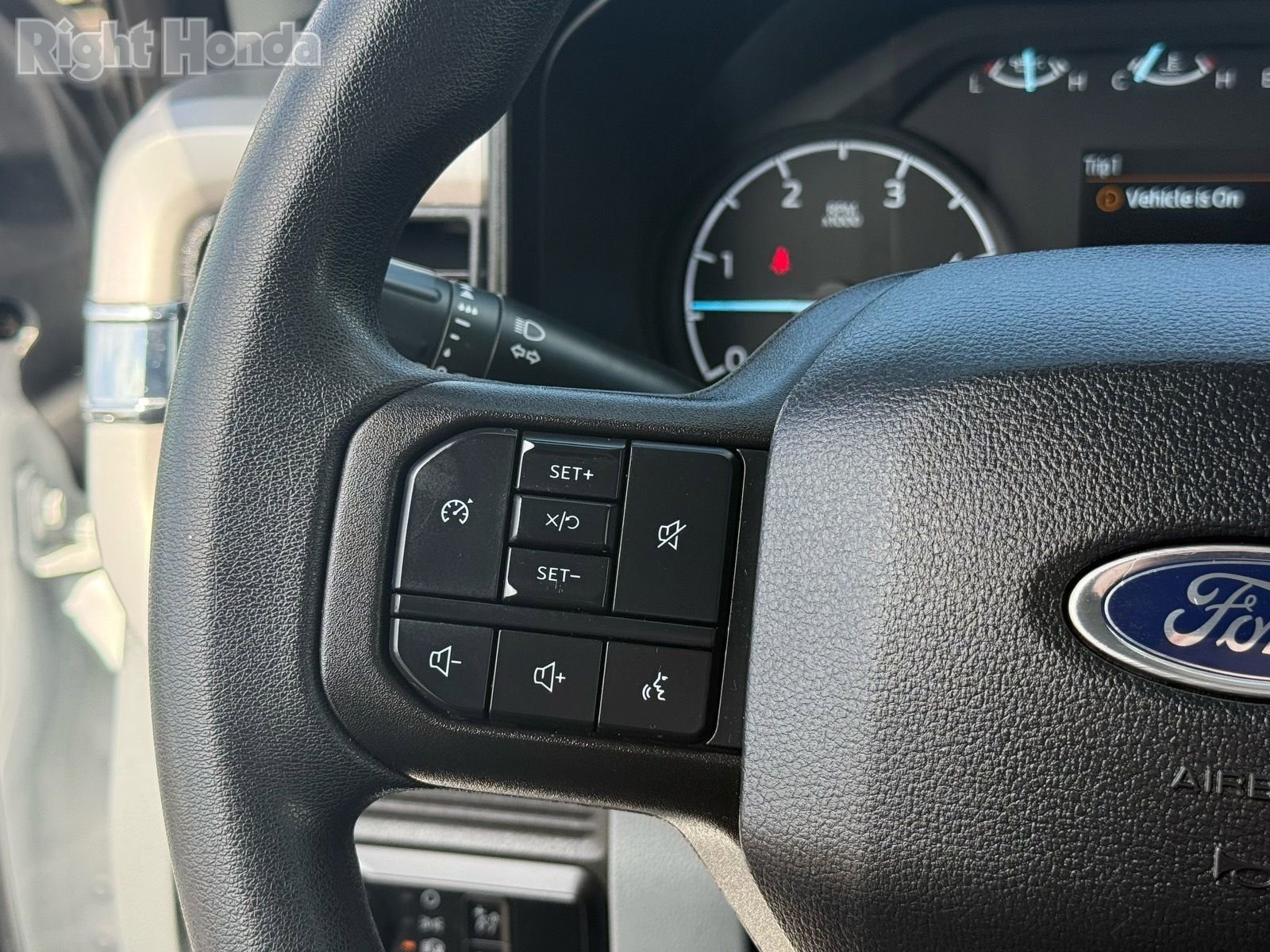 Used 2025 Ford F250 XLT image 17