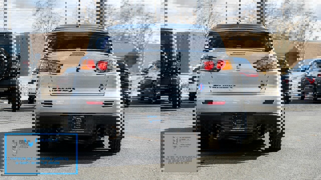 Used 2015 Mitsubishi Lancer Evolution GSR image 6