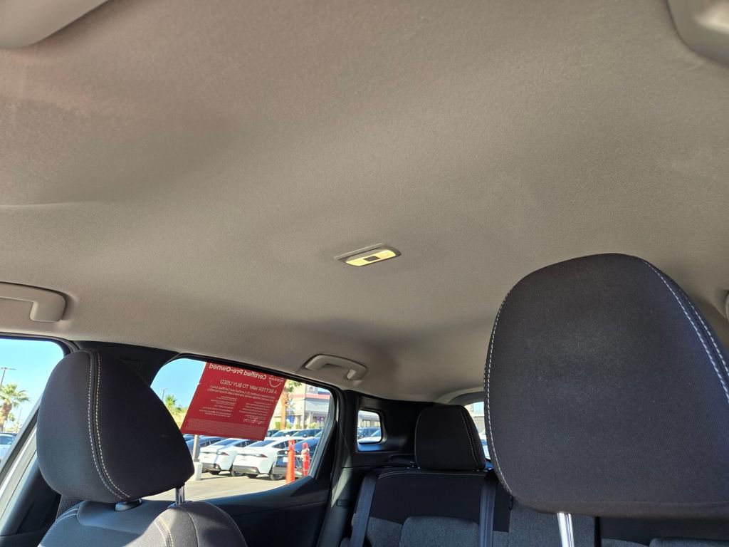 Certified 2025 Nissan Kicks SV FWD image 11