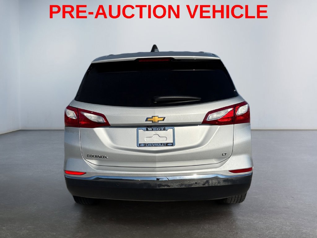 Used 2019 Chevrolet Equinox LT w/ Driver Convenience Package FWD image 4
