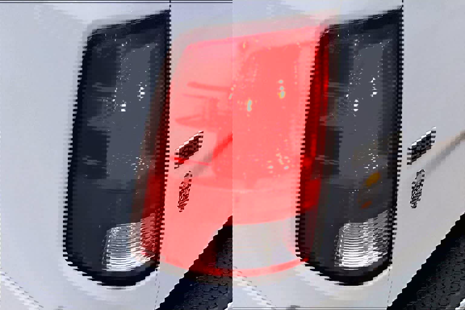 Used 2021 RAM 1500 Classic SLT image 32