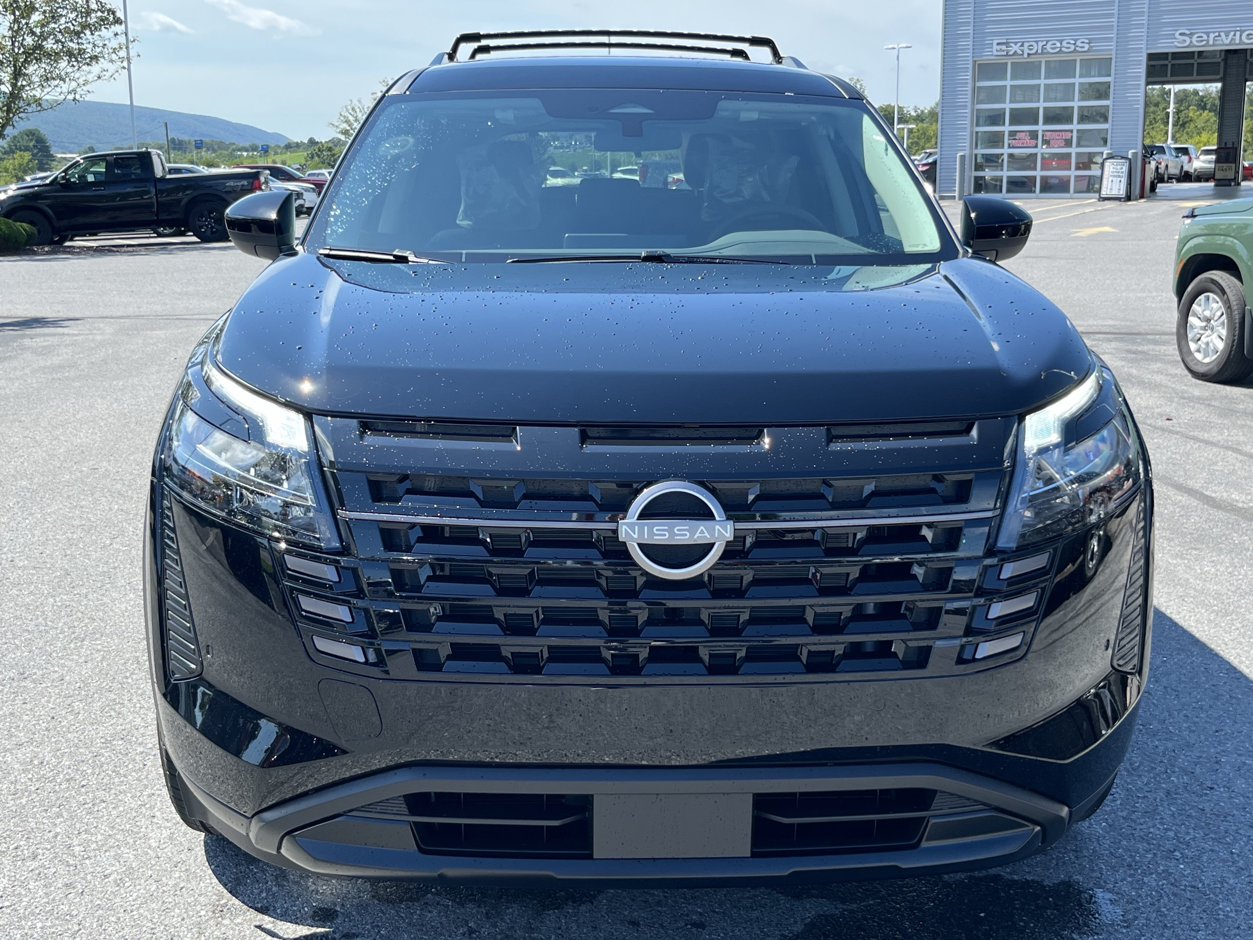 New 2026 Nissan Pathfinder SV AWD/4WD image 15