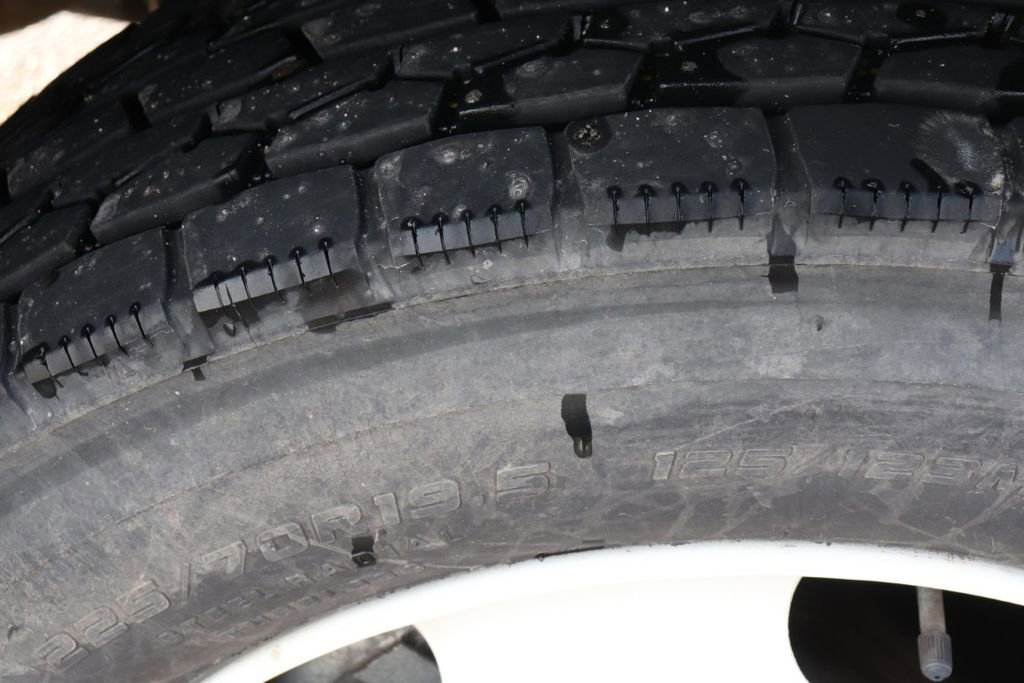 Used 2023 Chevrolet Low Cab Forward 5500XD image 45