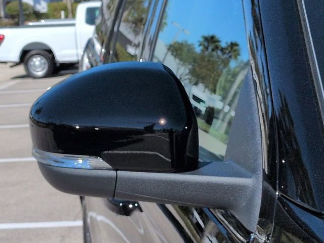 New 2026 Ford Expedition Platinum w/ Stealth Appearance Package AWD/4WD image 12