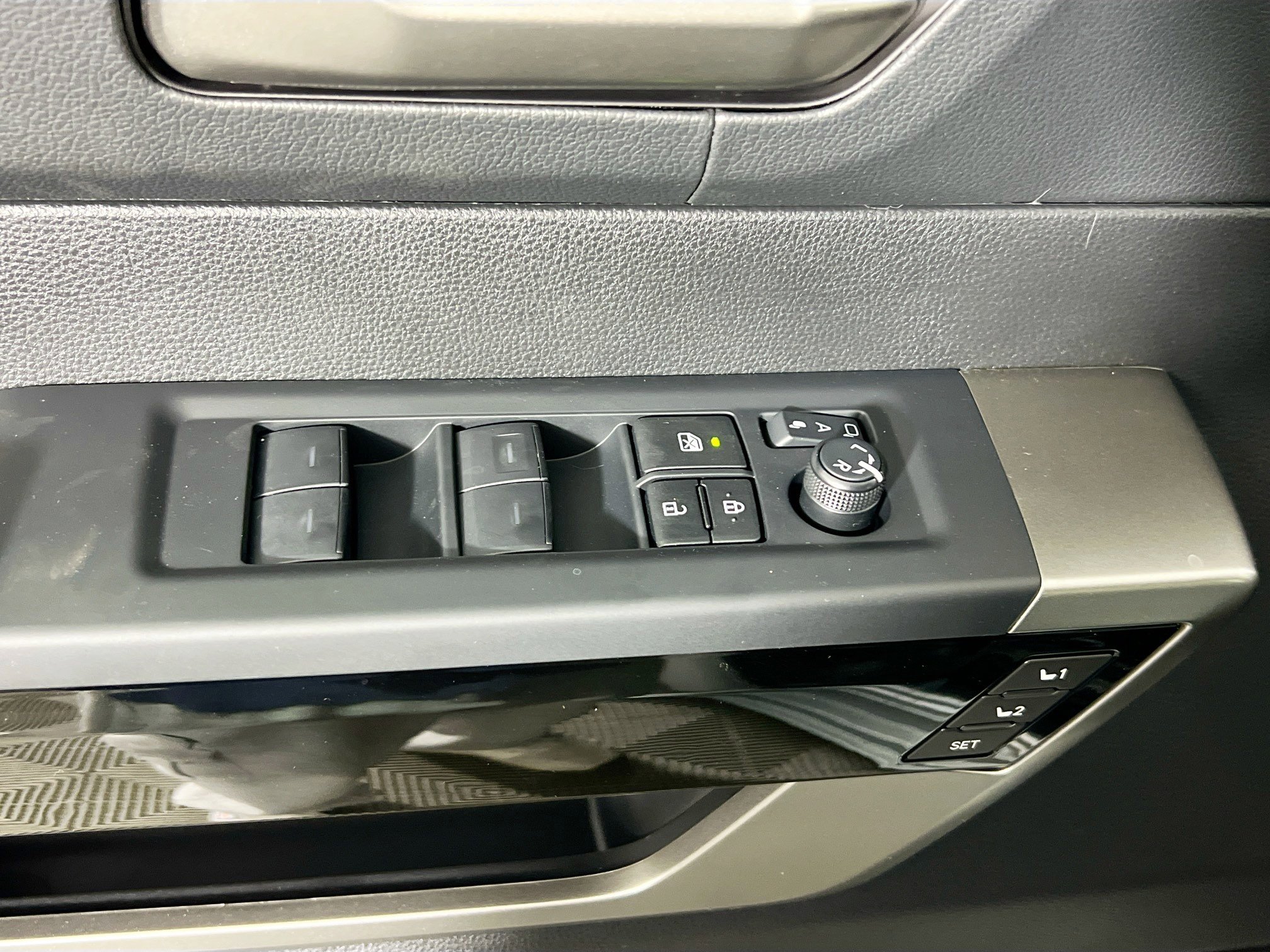 New 2026 Toyota Tundra Limited image 16