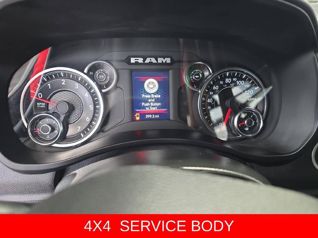 Used 2024 RAM 2500 Tradesman w/ Chrome Appearance Group AWD/4WD image 19