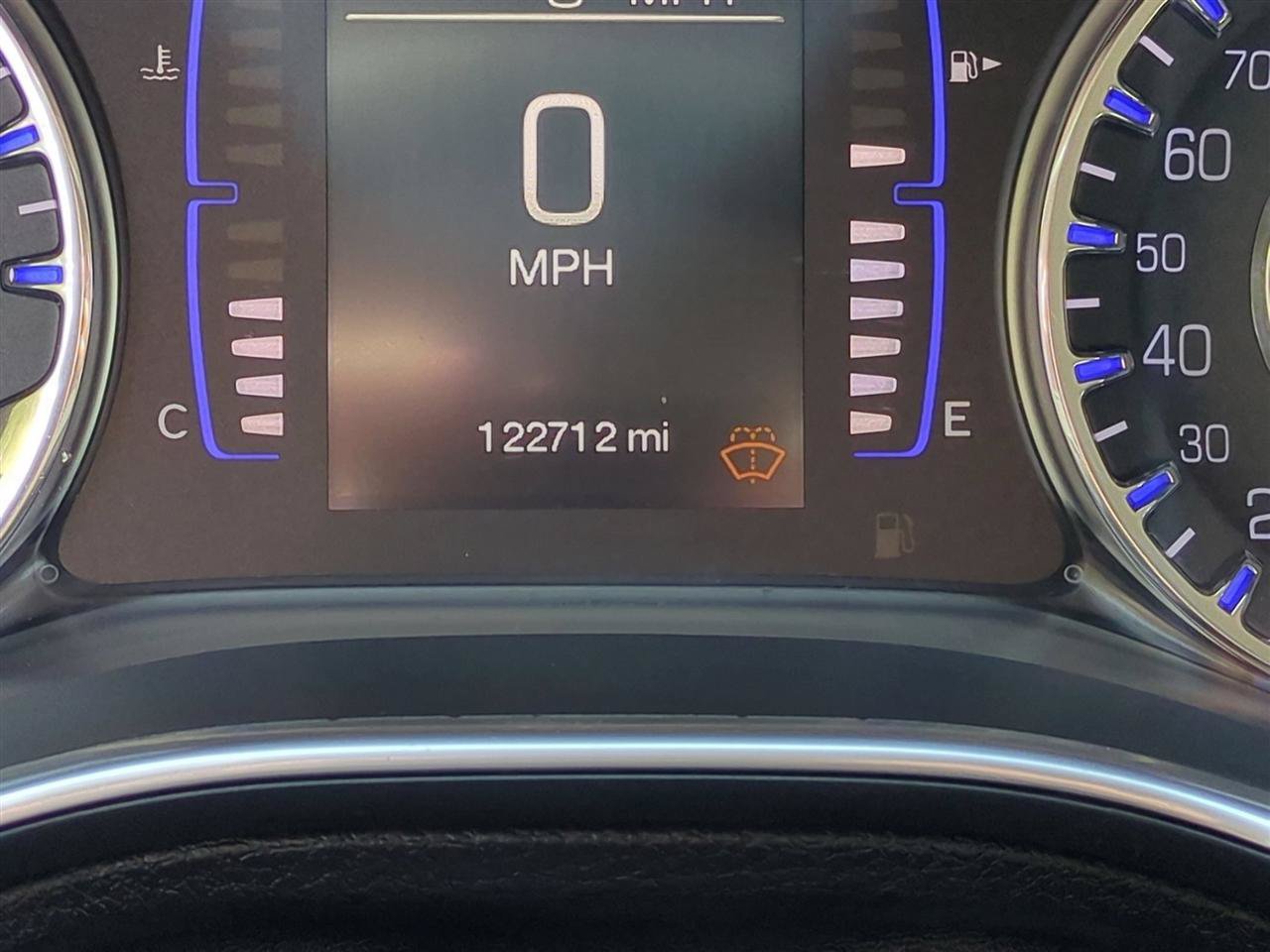 Used 2015 Chrysler 200 Limited FWD image 19