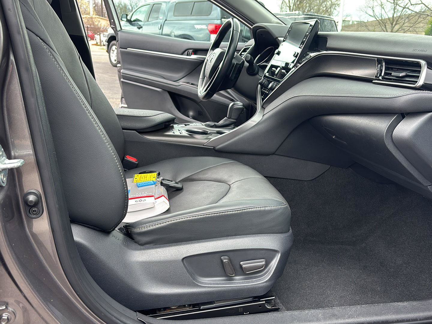 Used 2024 Toyota Camry XSE w/ Navigation Package FWD image 16