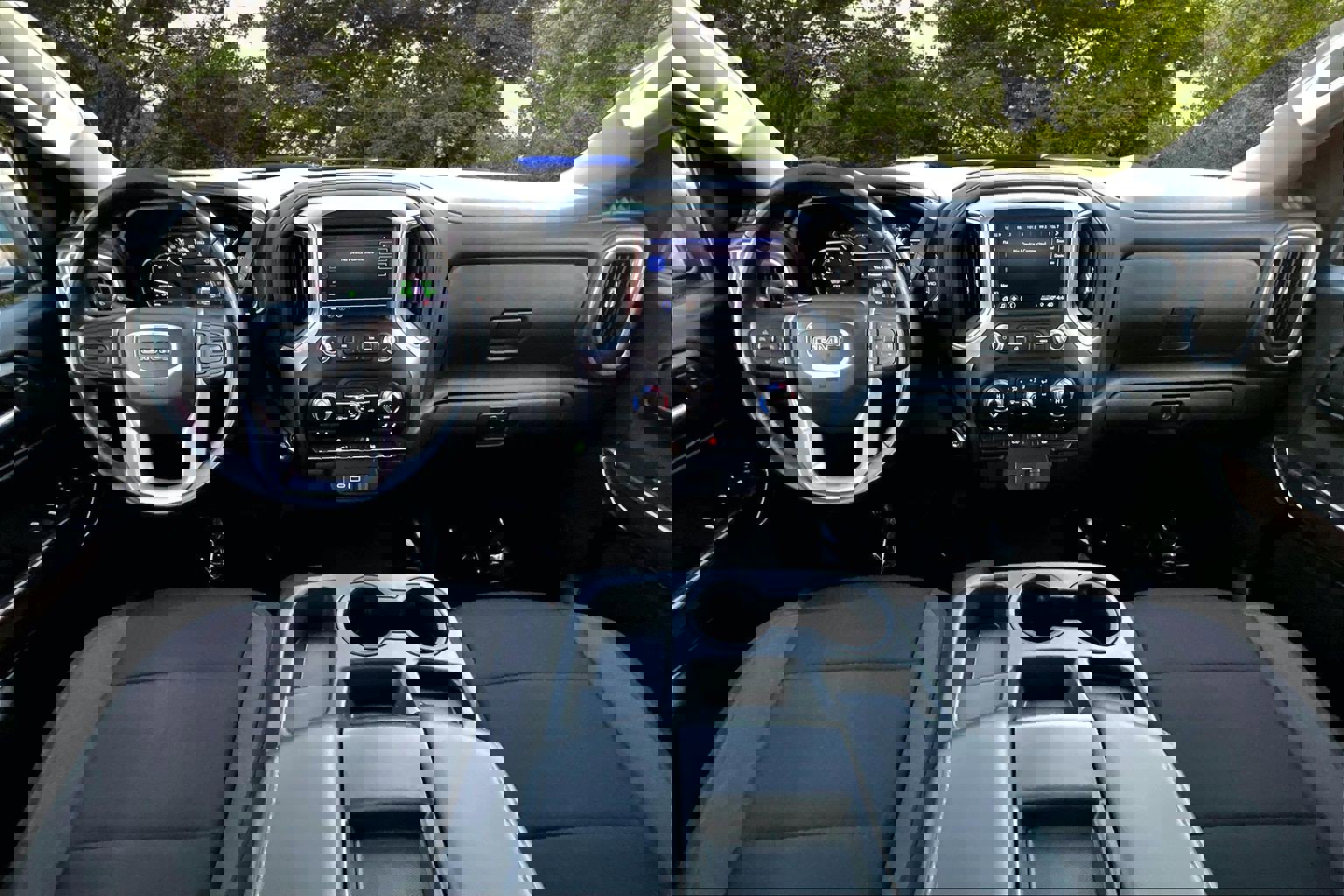 Used 2020 GMC Sierra 1500 Elevation w/ Elevation Value Package image 8