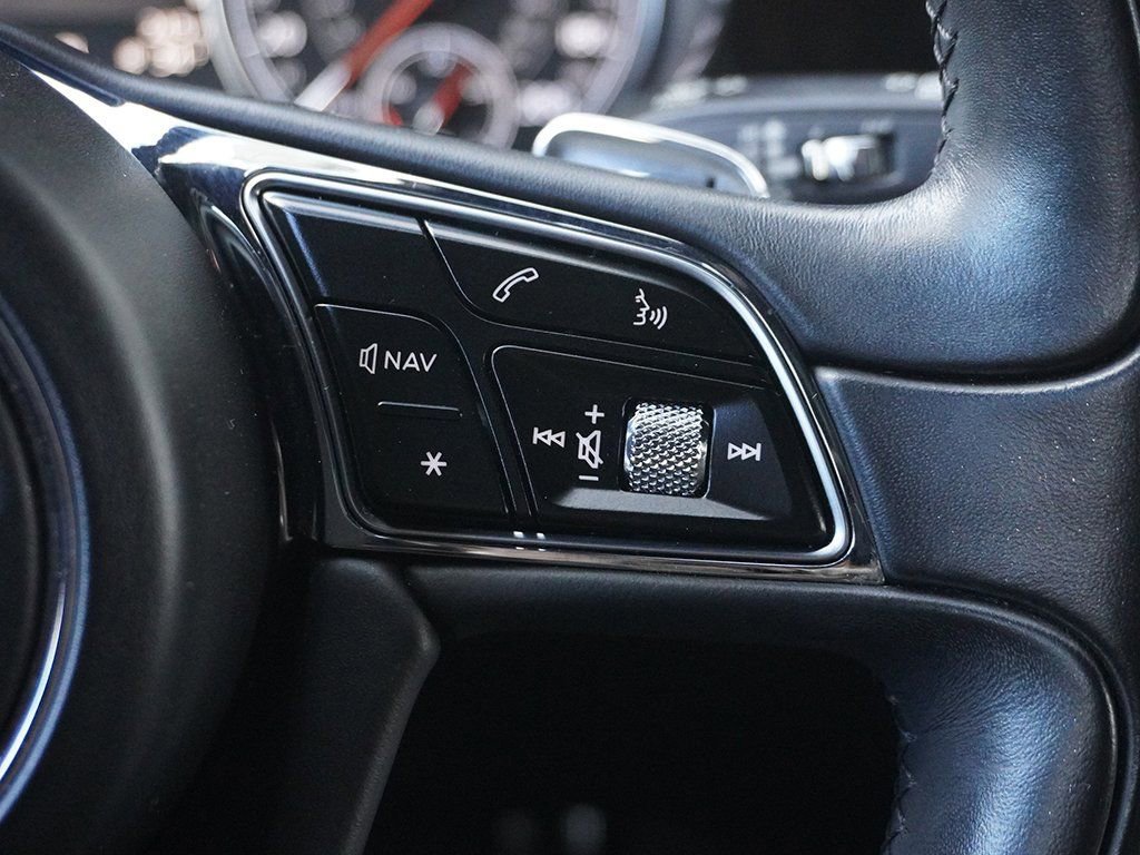 Used 2019 Bentley Bentayga image 60