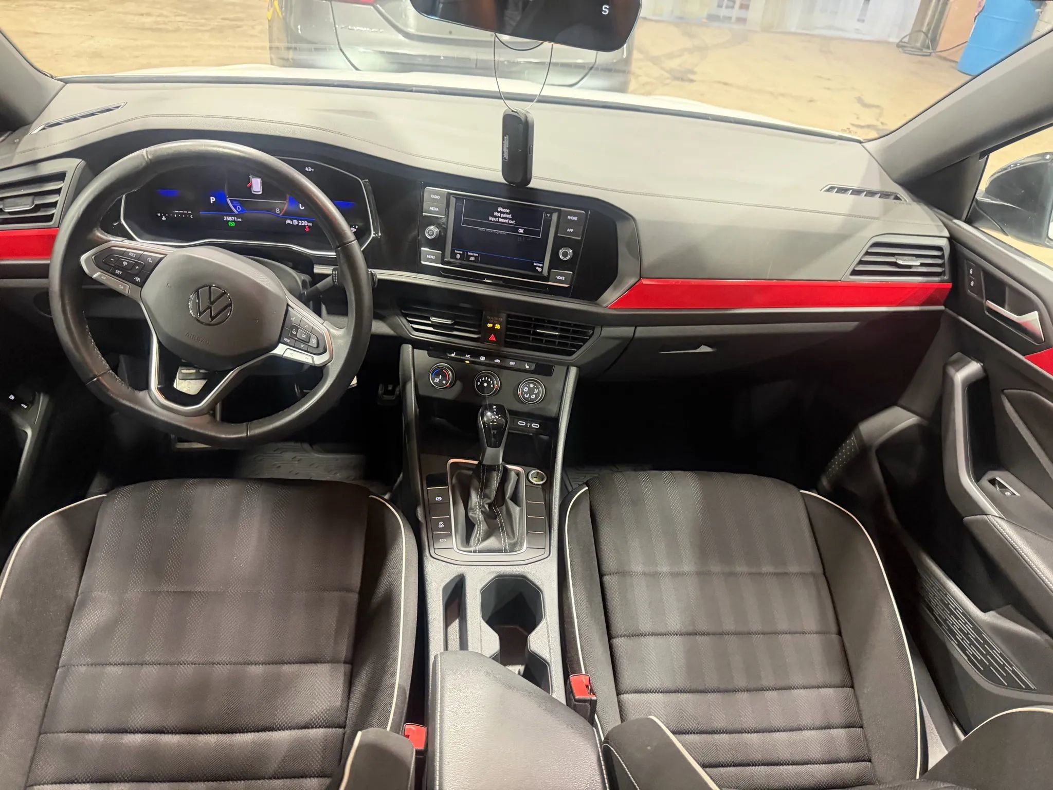 Used 2024 Volkswagen Jetta Sport image 30