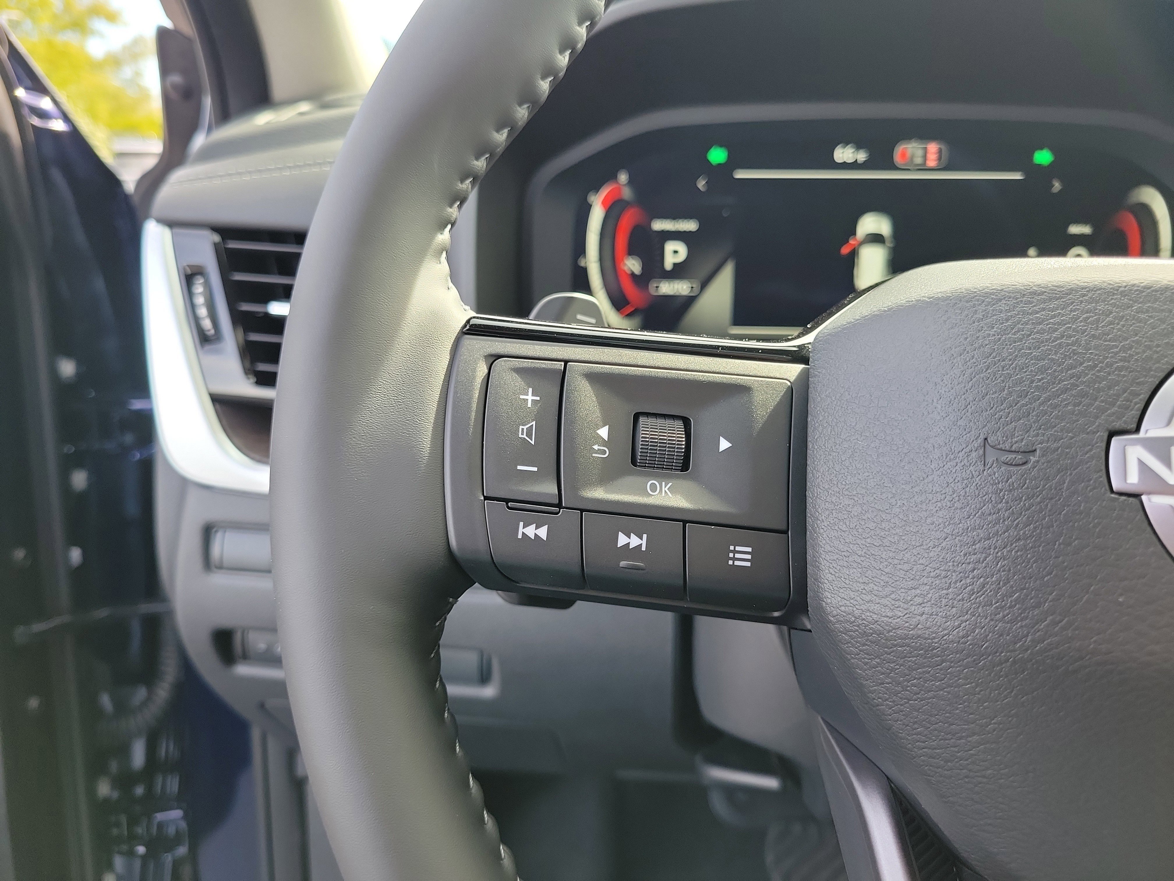 New 2026 Nissan Rogue Platinum image 22