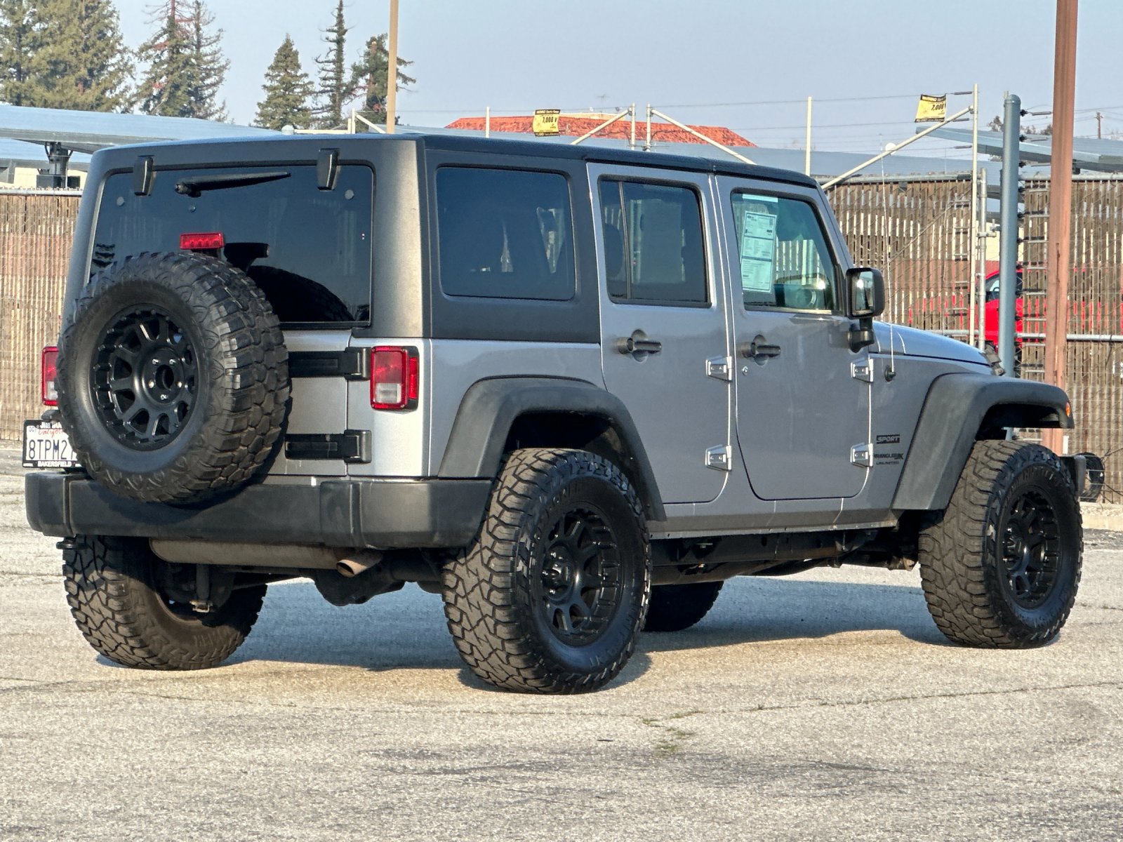 Used 2018 Jeep Wrangler Unlimited Sport S image 4