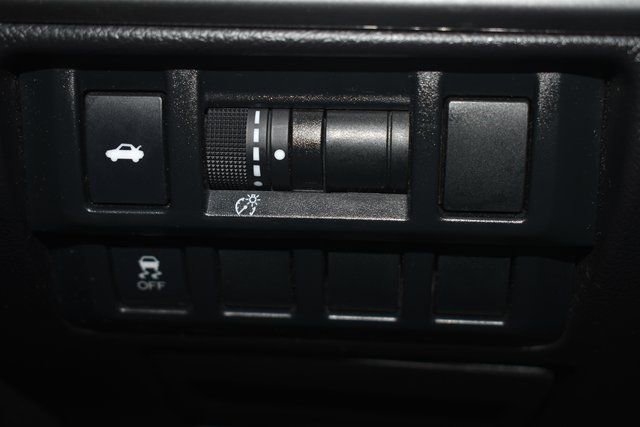 Used 2018 Subaru Legacy 2.5i Premium w/ Cargo Package image 16